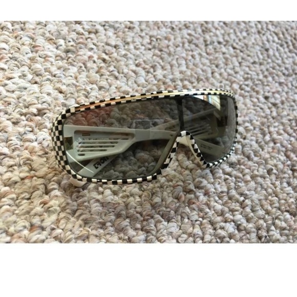 SOLD!  Vintage Spy Optic Tron Checkered Sunglasses - Picture 7 of 7